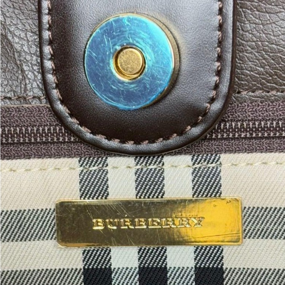 Burberry Brown Vintage Leather Shoulder Bag - Picture 10 of 11